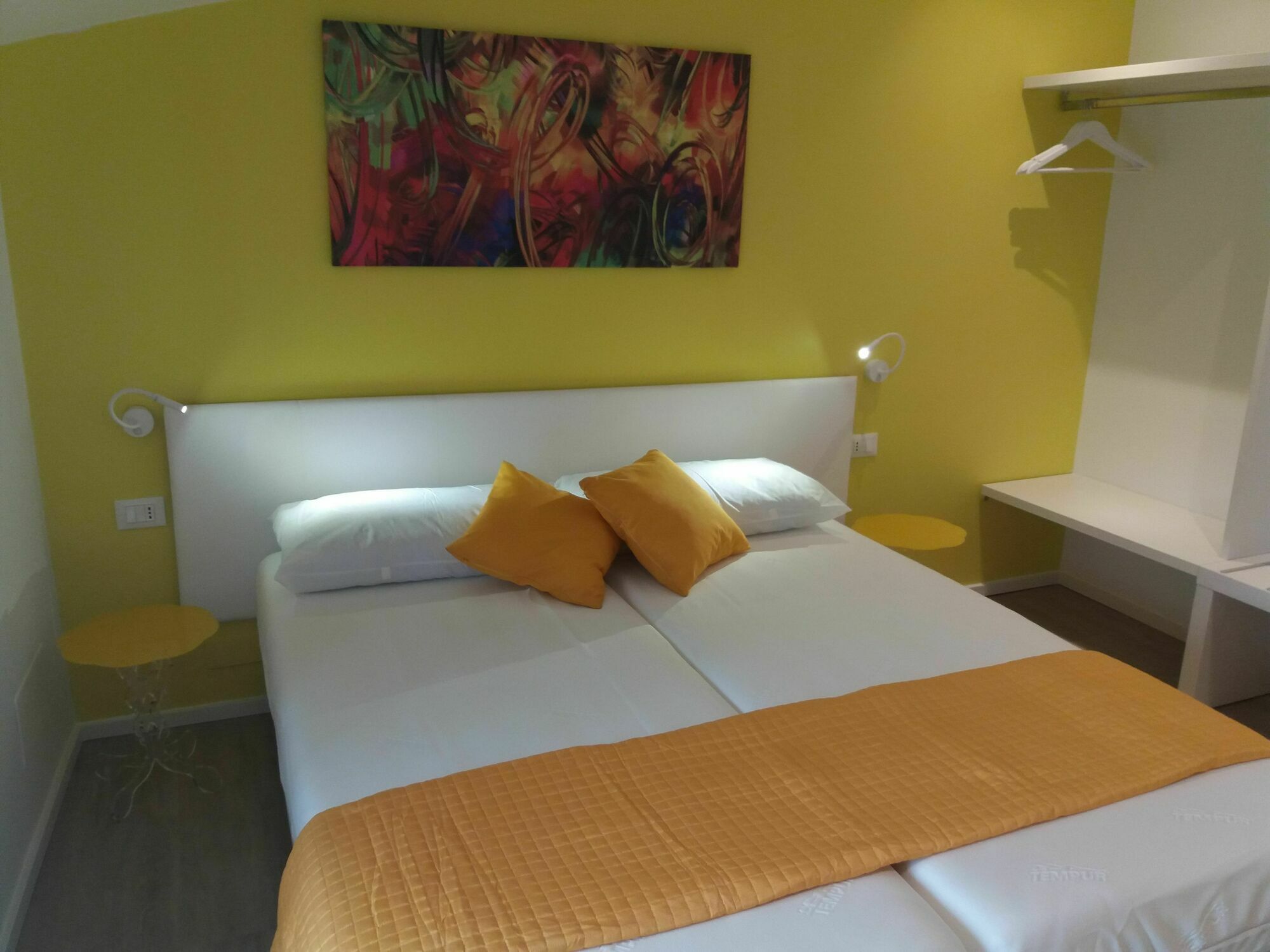 Suite Color Verona Exterior foto